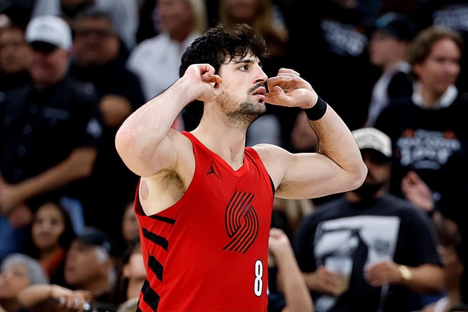 结束18年NBA生涯!37岁巴图姆正式宣布退役 生涯总薪水超2亿美元